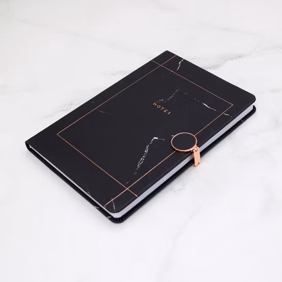Carnet de notes de luxe en cuir avec boucle magnétique, carnet de notes avec Logo personnalisable